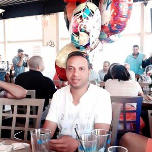 Meet your Posher, Yaser